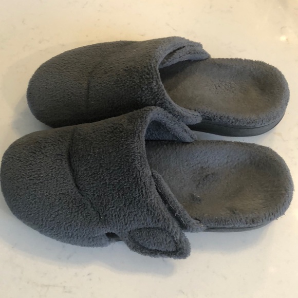 Vionic Shoes - Slippers